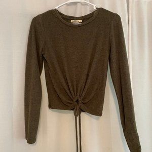 green long sleeve shirt